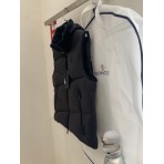 Безрукавка Moncler