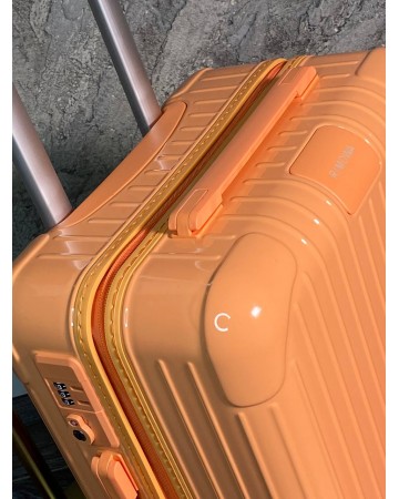 Чемодан Rimowa