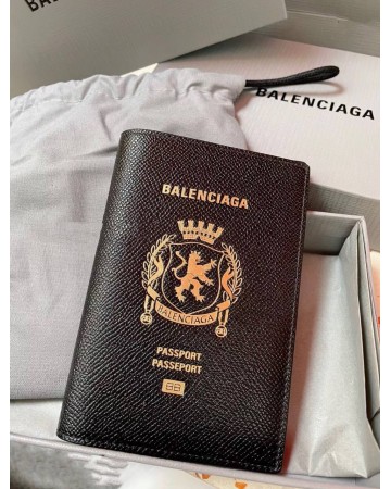 Обложка на паспорт Balenciaga