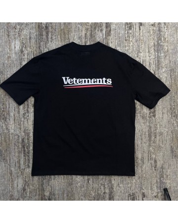 Футболка Vetements