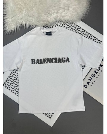 Футболка Balenciaga