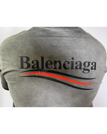 Футболка Balenciaga