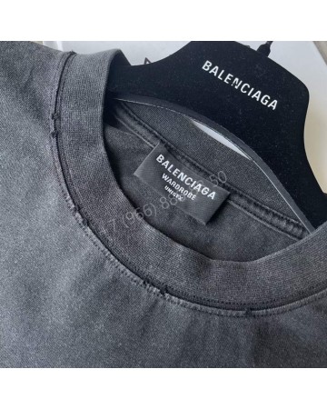 Футболка Balenciaga