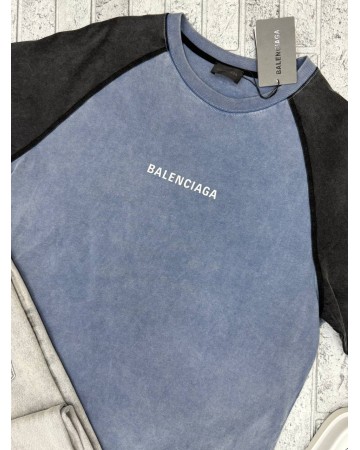 Футболка Balenciaga