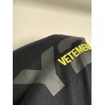 Футболка Vetements