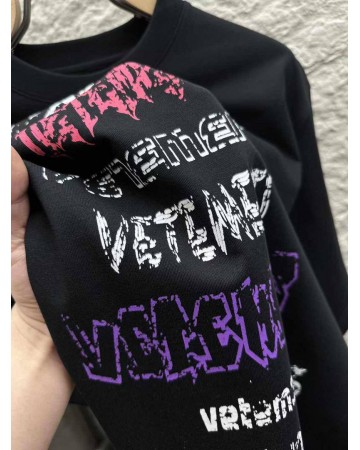 Футболка Vetements