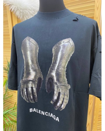 Футболка Balenciaga