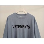 Футболка Vetements