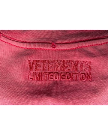 Футболка Vetements