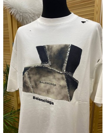 Футболка Balenciaga