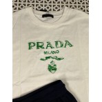 Футболка Prada