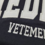 Футболка Vetements