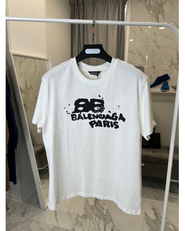 Футболка Balenciaga