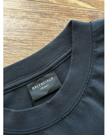 Футболка Balenciaga