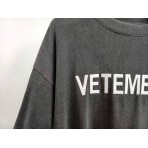 Футболка Vetements