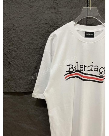 Футболка Balenciaga