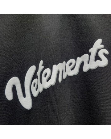 Футболка Vetements