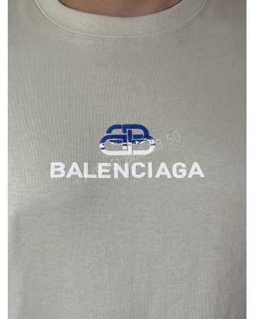 Футболка Balenciaga