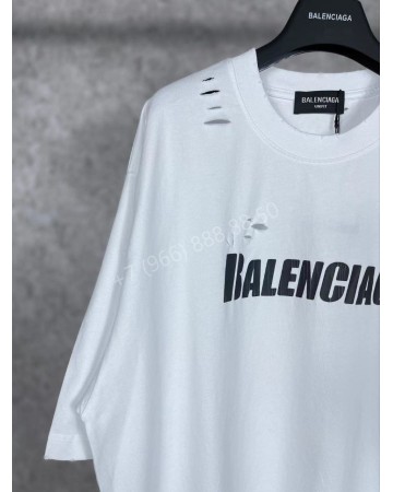 Футболка Balenciaga