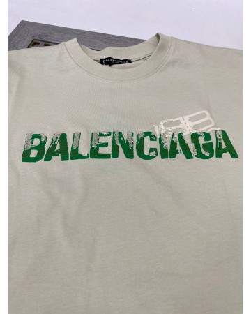 Футболка Balenciaga