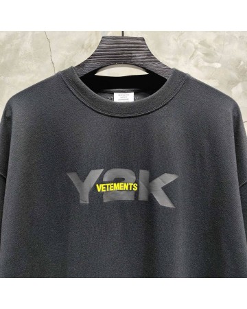 Футболка Vetements