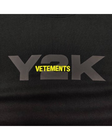 Футболка Vetements