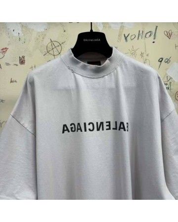 Футболка Balenciaga