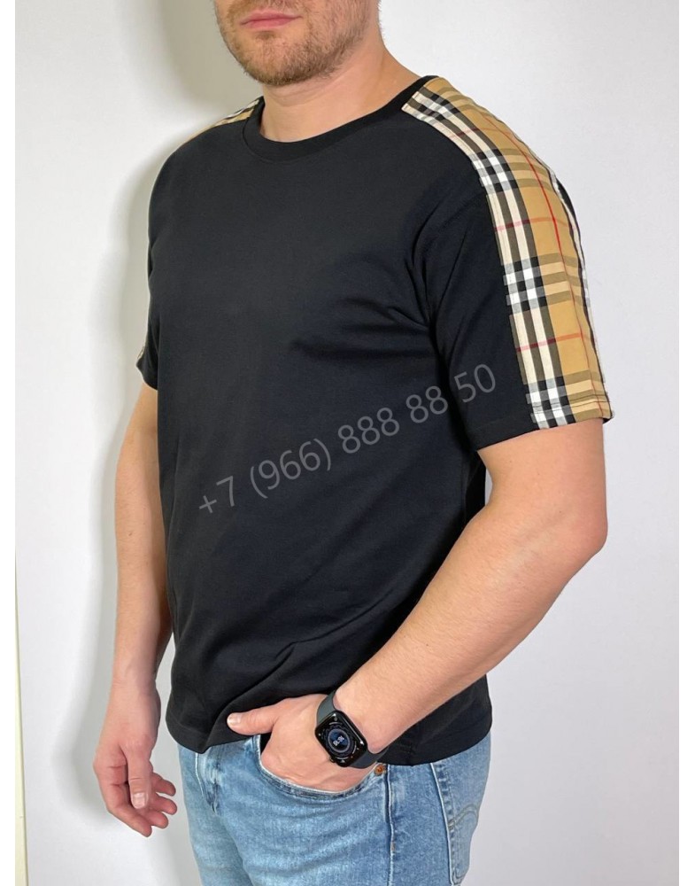 Burberry t shirt shoulder patch hotsell