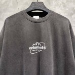 Футболка Vetements