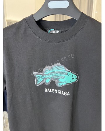 Футболка Balenciaga