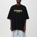 Футболка Vetements