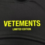 Футболка Vetements