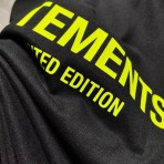 Футболка Vetements