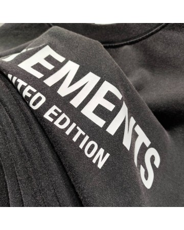 Футболка Vetements