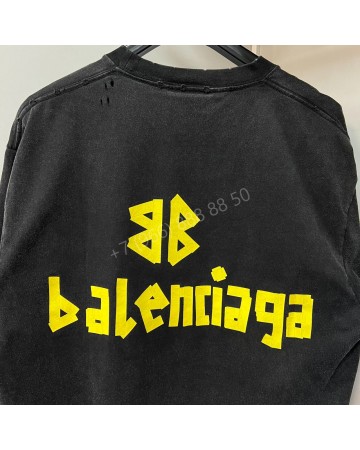 Футболка Balenciaga