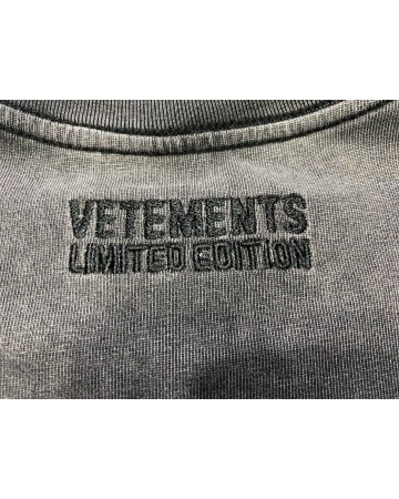 Футболка Vetements