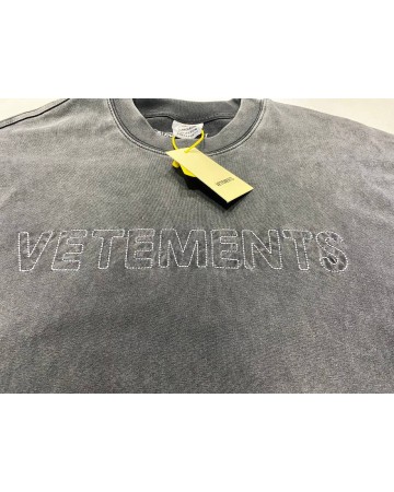 Футболка Vetements