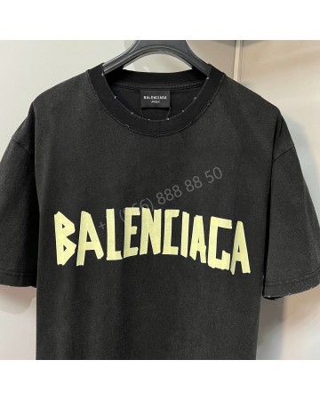 Футболка Balenciaga