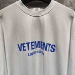 Футболка Vetements