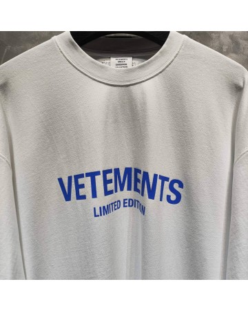 Футболка Vetements