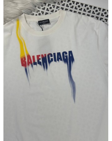 Футболка Balenciaga