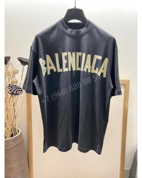 Футболка Balenciaga