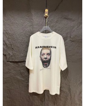 Футболка Vetements