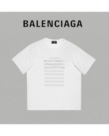 Футболка Balenciaga