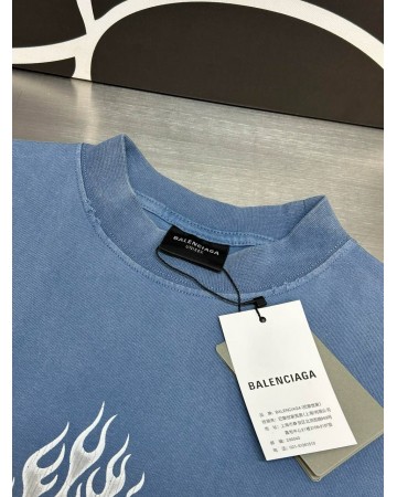 Футболка Balenciaga