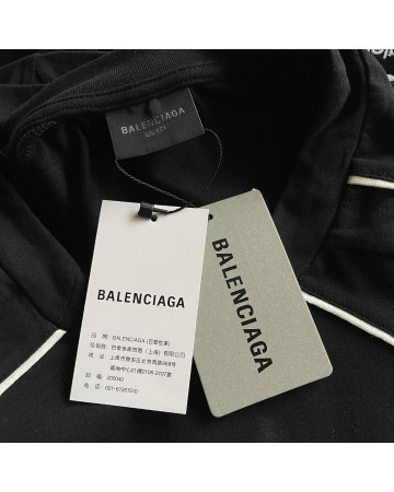 Футболка Balenciaga