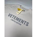 Футболка Vetements