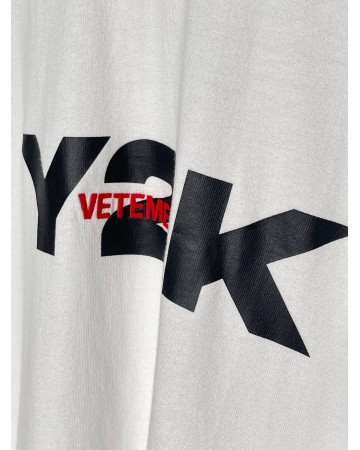 Футболка Vetements