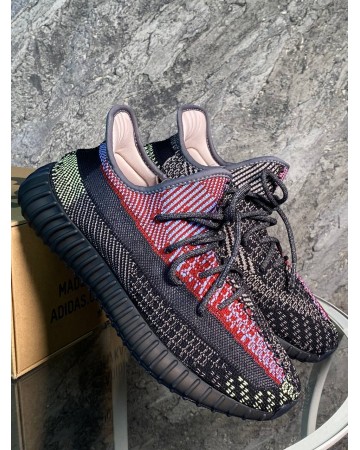 Кроссовки Yeezy