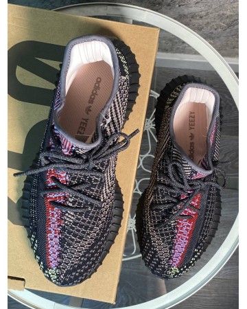 Кроссовки Yeezy